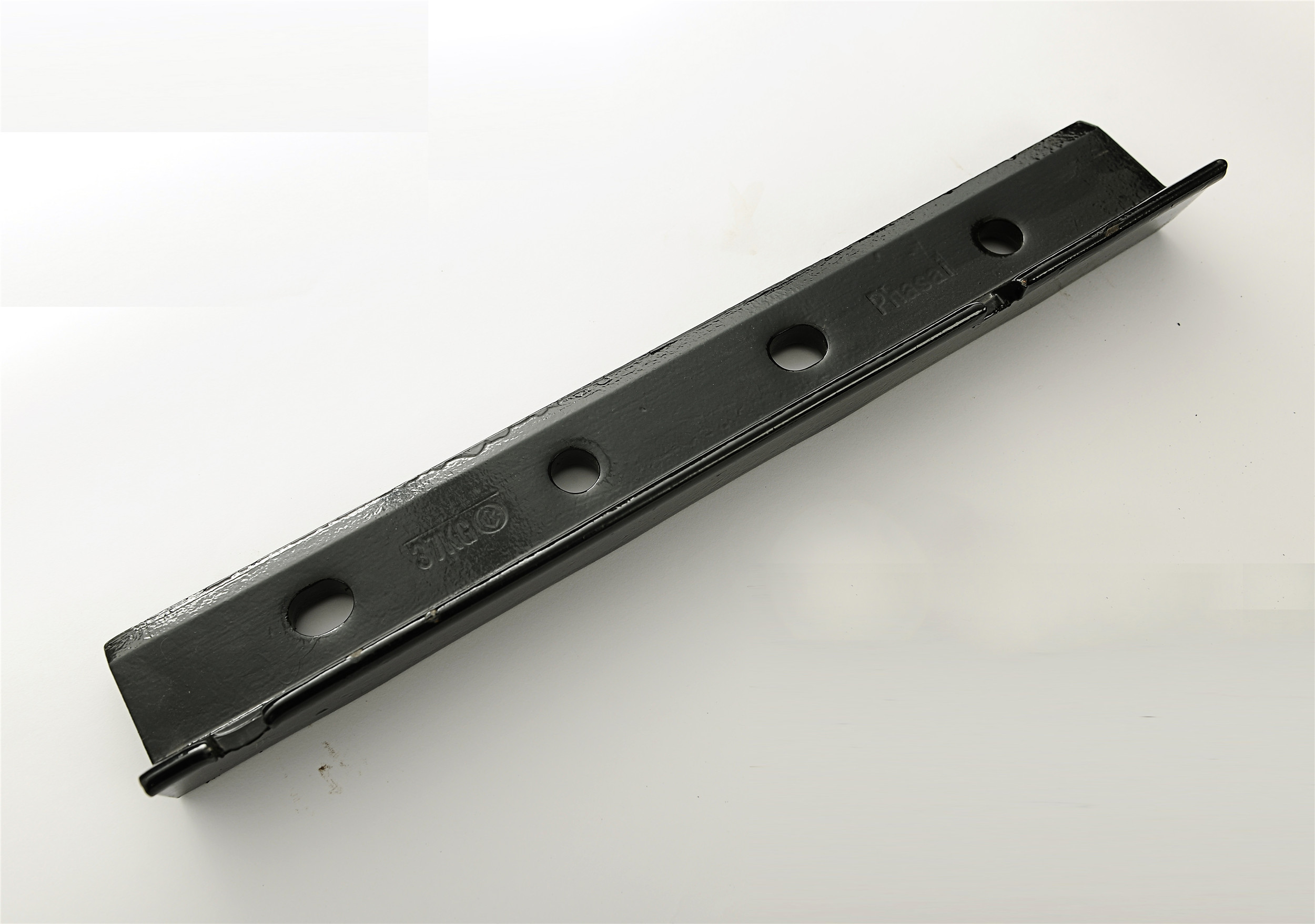 輕軌異形魚尾板